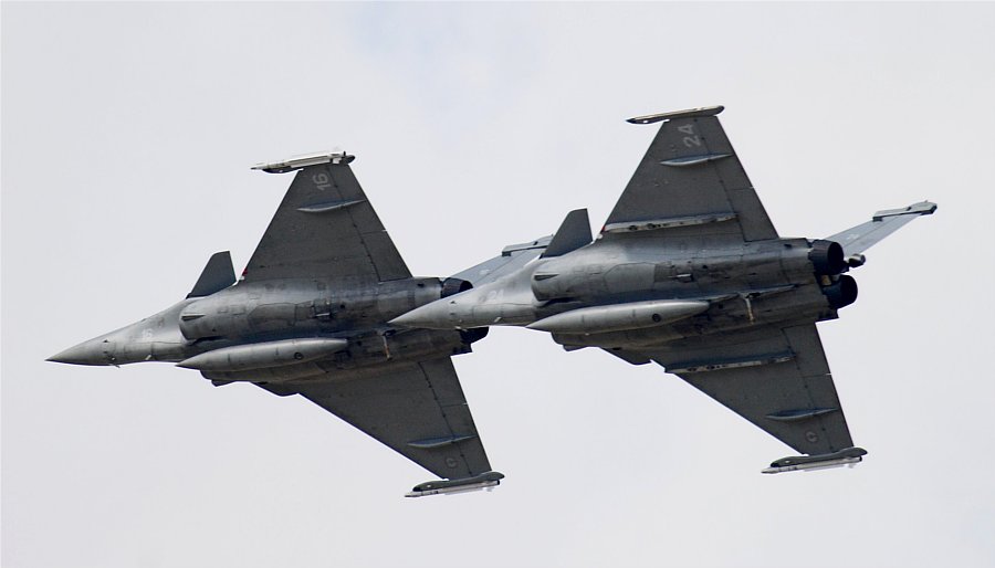 RAFALE M  in formazione stretta