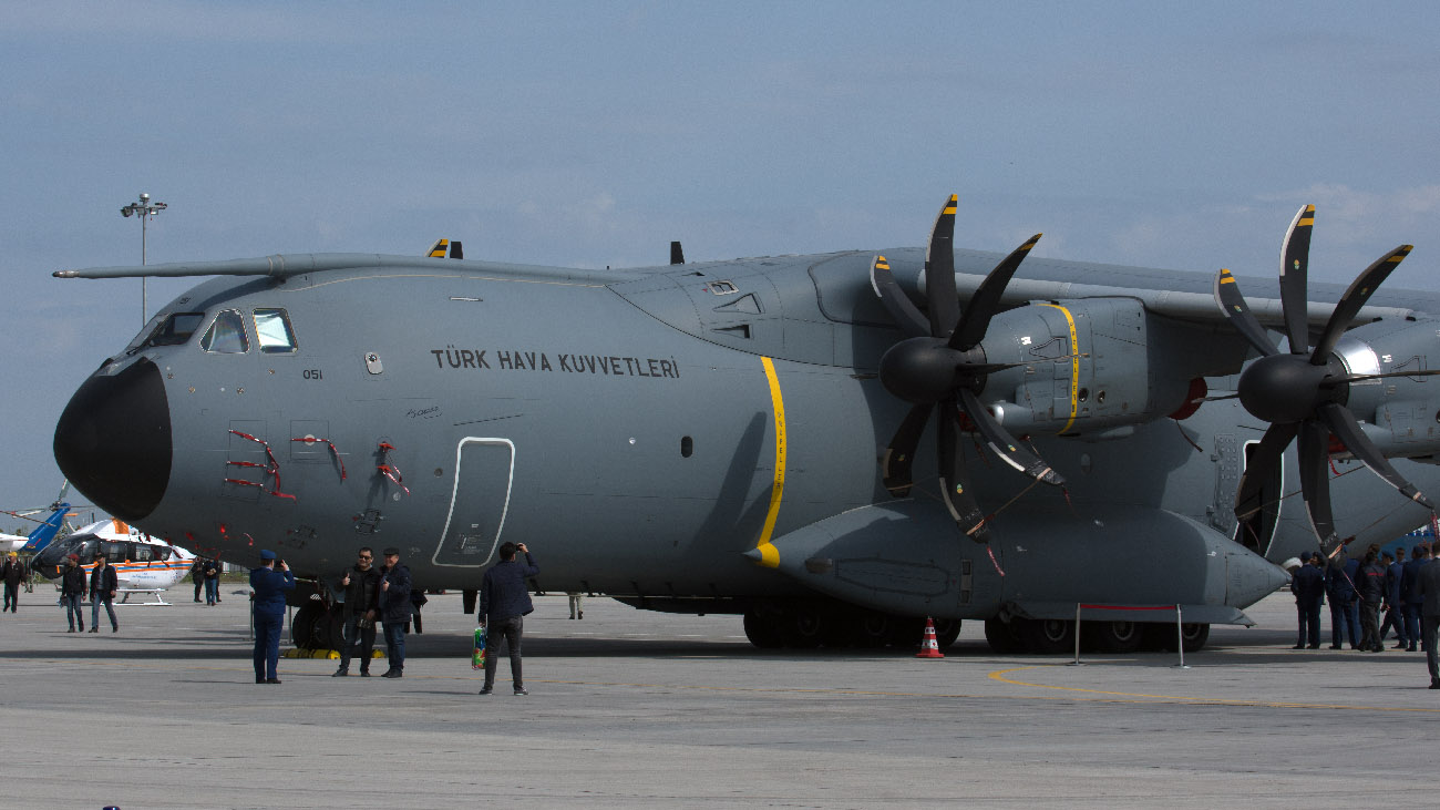 Il terzo esemplare di Airbus A400M della Aeronautica Turca presente alla mostra statica/ph. Paolo Rollino