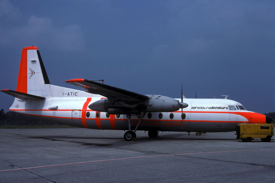 I-ATIC F.27-600 della ATI utilizzato per le radiocalibrazioni delle apparecchiature di avvicinamento negli aeroporti italiani