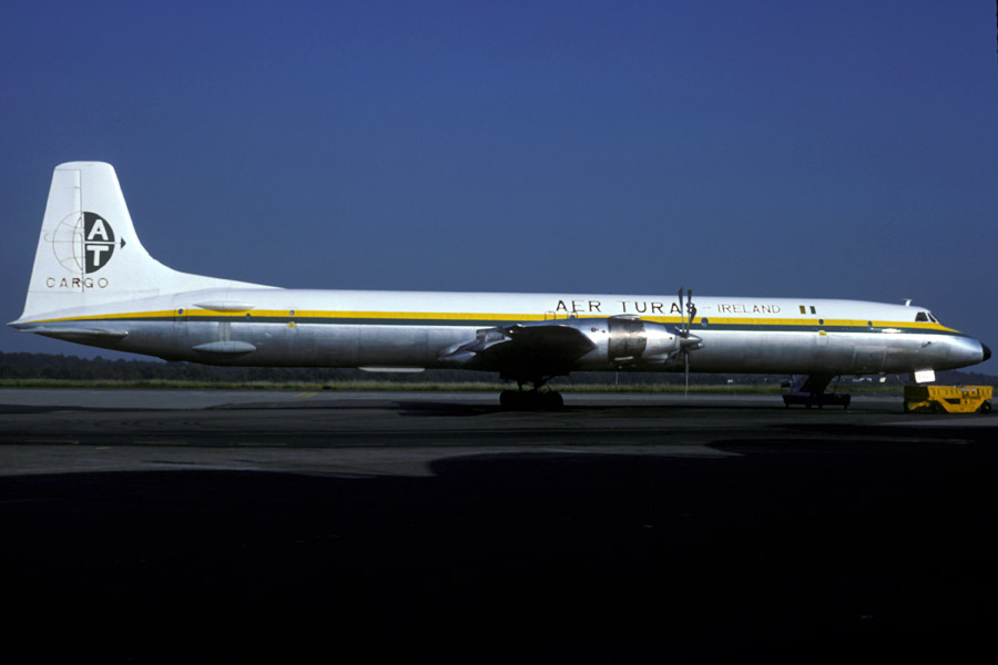 EI-BGO CL-44J della Aer Turas irlandese utilizzato per trasporto vitelli