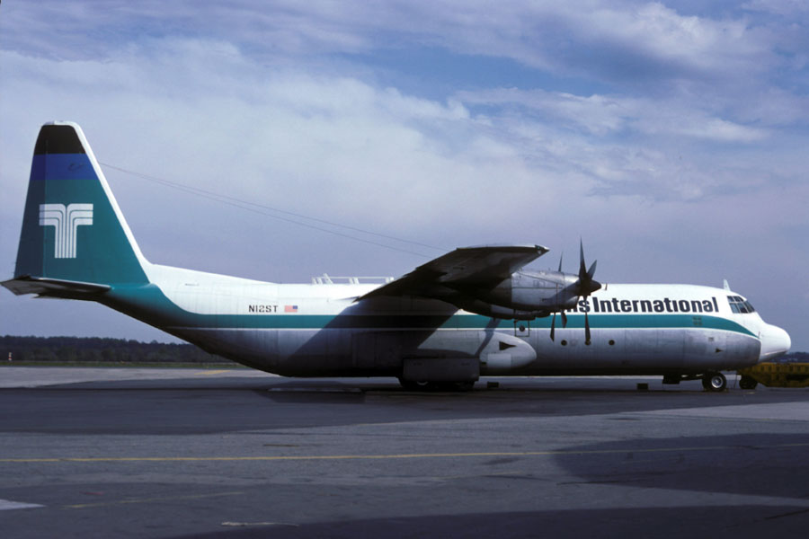 N12ST L.100-30 della Trans International Airways