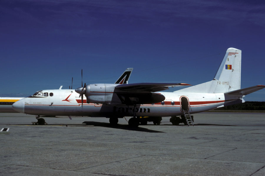 YR-BMO An-24RV della Tarom